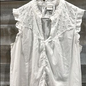 Target linen tank top with eyelet detail